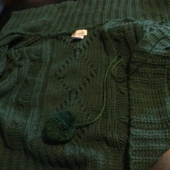 Sweater - Picture 2 of 2